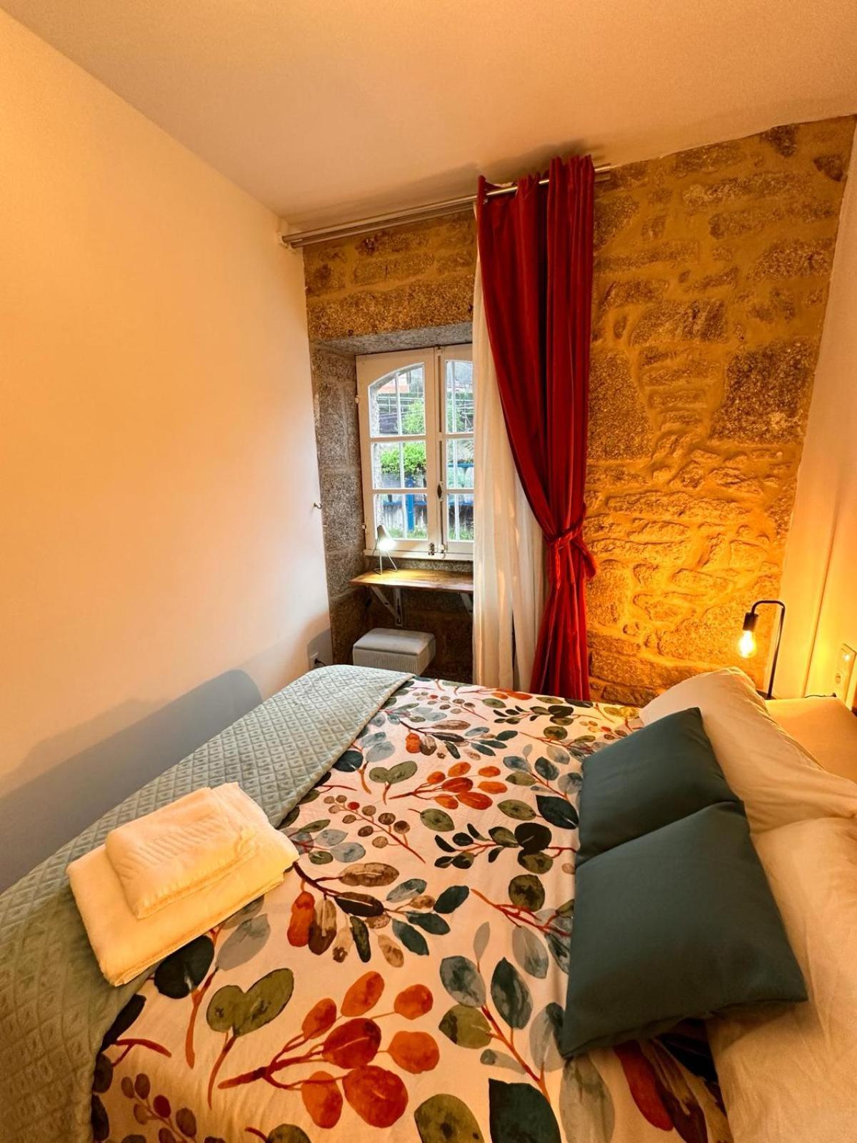 Apartamento A Casa Da Parrula Santiago de Compostela Exterior foto