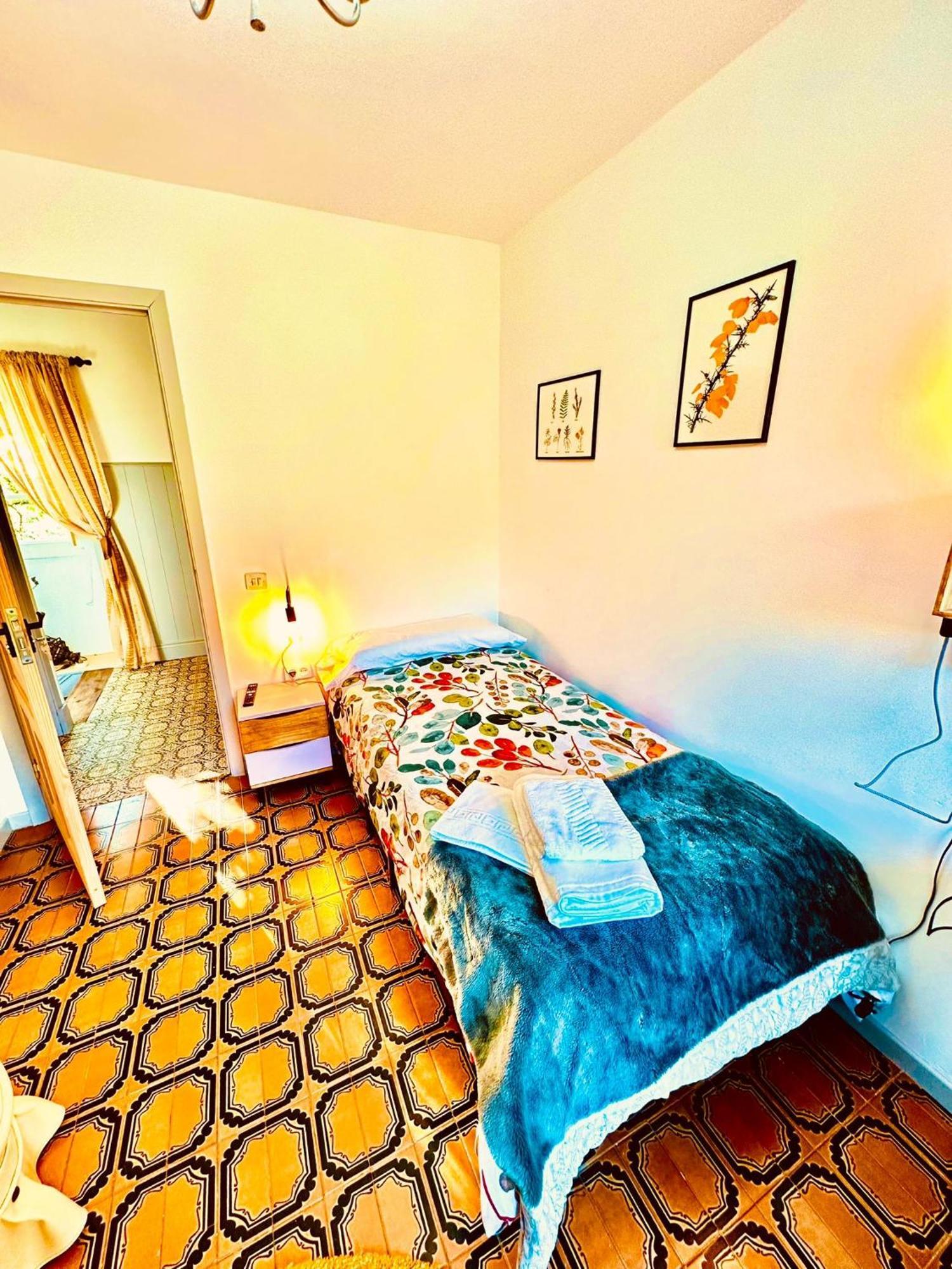 Apartamento A Casa Da Parrula Santiago de Compostela Exterior foto