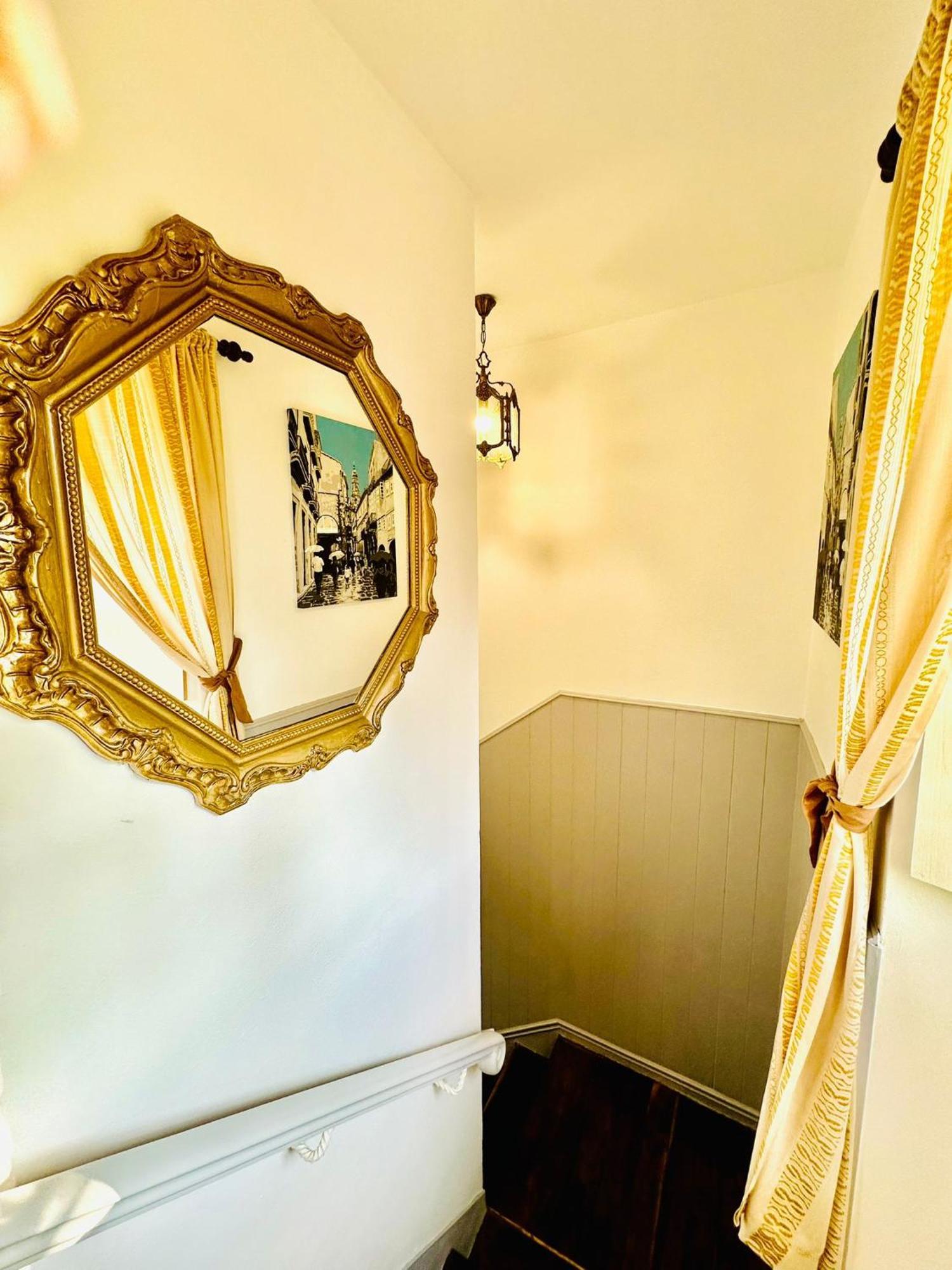 Apartamento A Casa Da Parrula Santiago de Compostela Exterior foto